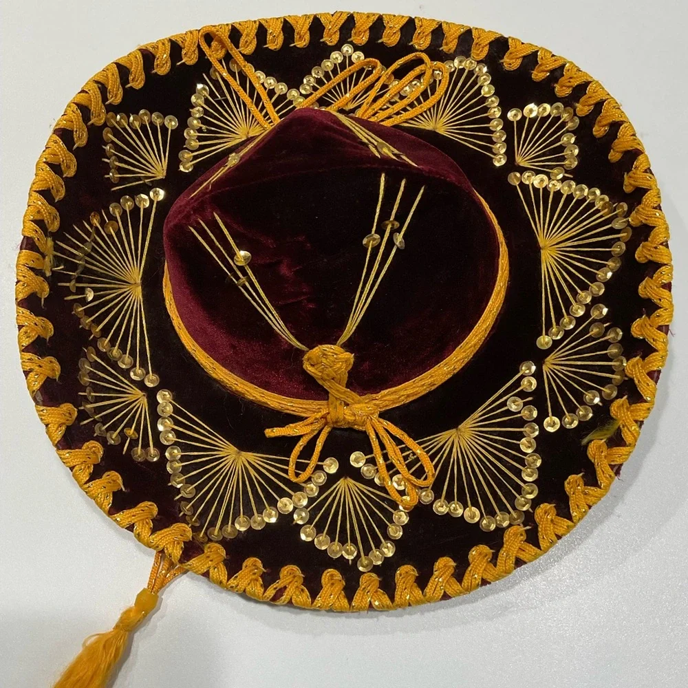 ☀️☀️☀️Authentic Pigalle XXXXX Burgundy/Gold  M Size Mexican Sombrero, 15” diam